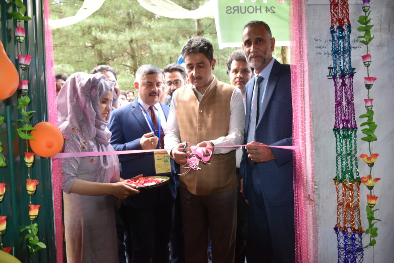 J&K Bank inaugurates ATMs for Amarnath pilgrims inside Nunwan and…