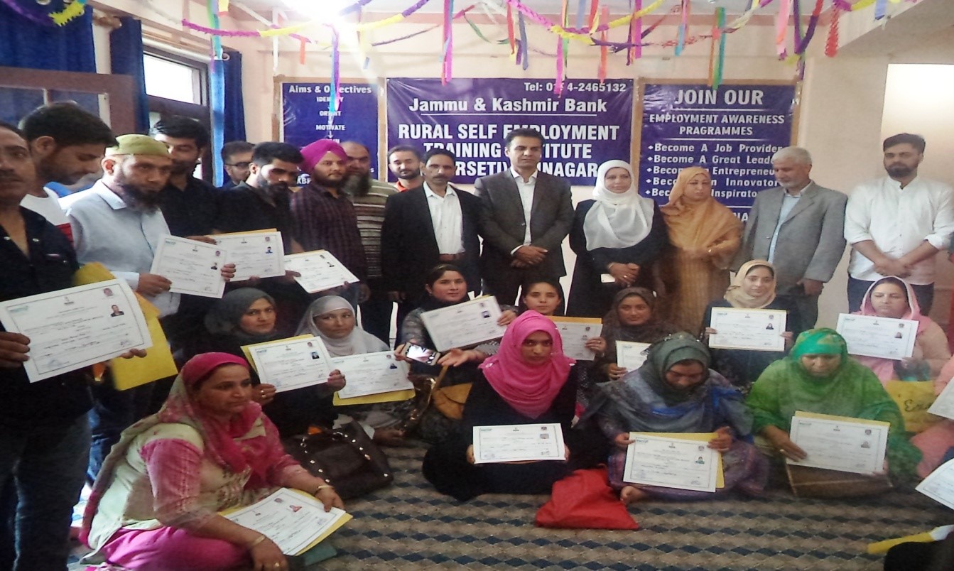 JKB RSETI conducts valedictory function, distributes certificates amon…