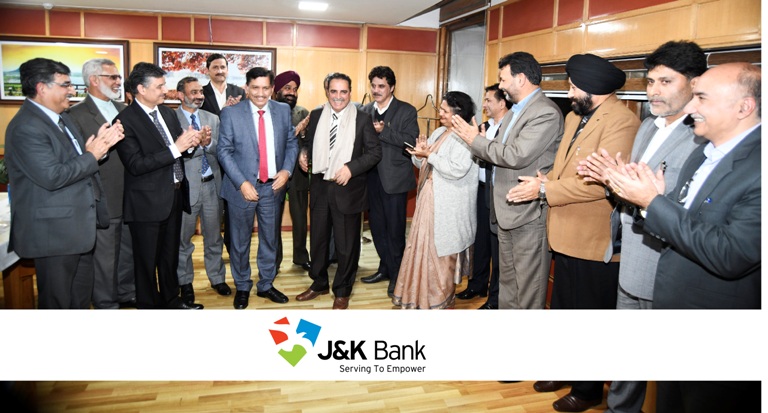 J&K Bank gives warm send-off to its retiring President