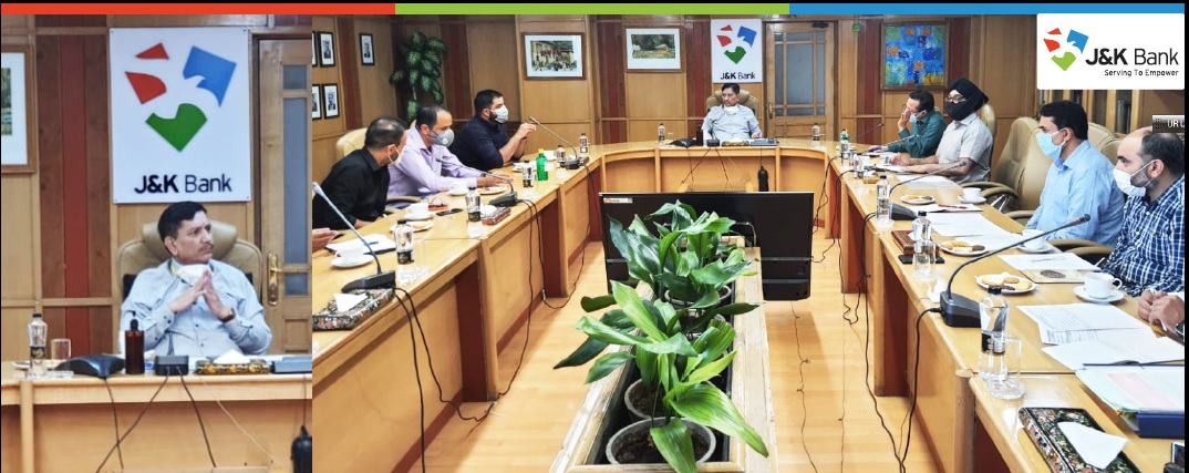 J&K  Bank CMD interacts with High Density Apple Entrepreneurs