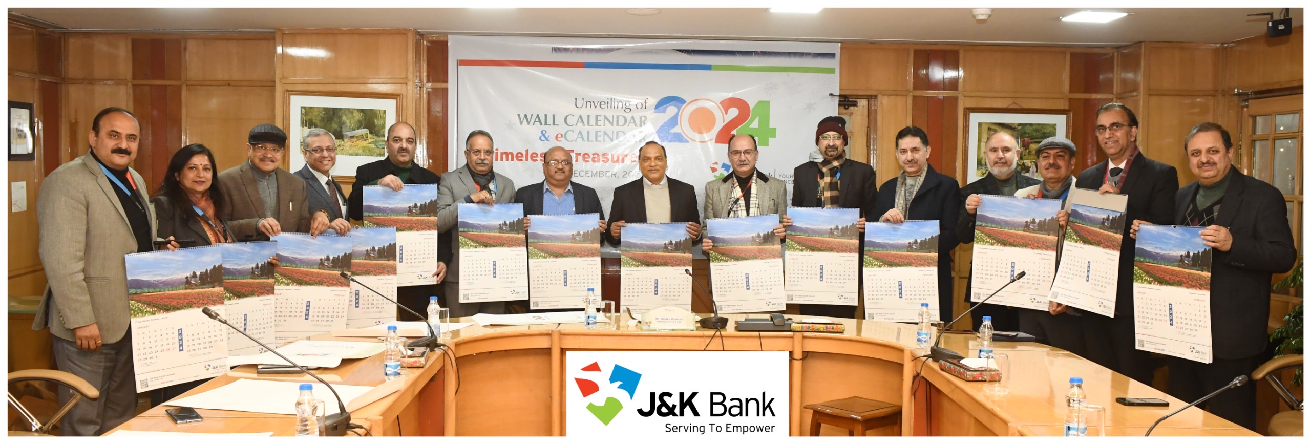 MD & CEO unveils J&K Bank Wall Calendar - 2024 People consider…