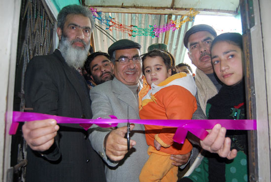 J&K Bank opens new Branch at Hardh-Aboor : Agri Minister hails Ban… J&K Bank opens new Branch at Hardh-Aboor : Agri Minister hails Ban…