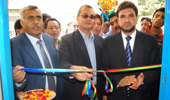 Khidmat centre inaugurated at Tilwani :RBI regional director hails J&K Bank's support
