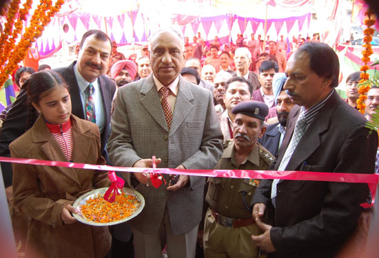 J&K Bank commissions ATM at Billawar Kathua J&K Bank commissions ATM at Billawar Kathua