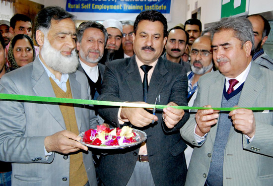 J&K Bank inaugurates RSETI Ganderbal