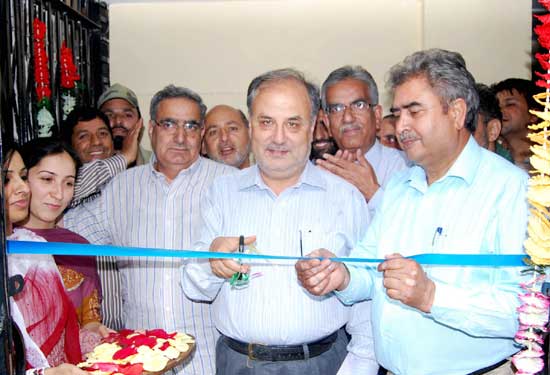 JK Bank inaugurates new premises, holds customer meet at Soura :J&…