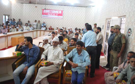 J&K Bank organizes customer meet, KCC mela in Ganderbal Education… J&K Bank organizes customer meet, KCC mela in Ganderbal Education…
