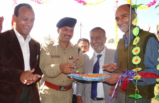 J&K Bank inaugurates ATMs in Bandipore, Kupwara