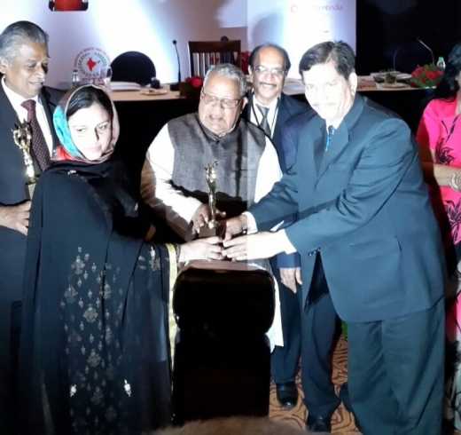 J&K Bank wins Excellence Award for PMJDY J&K Bank wins Excellence Award for PMJDY