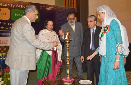 J&K Bank gears up  to extend social security schemes across state