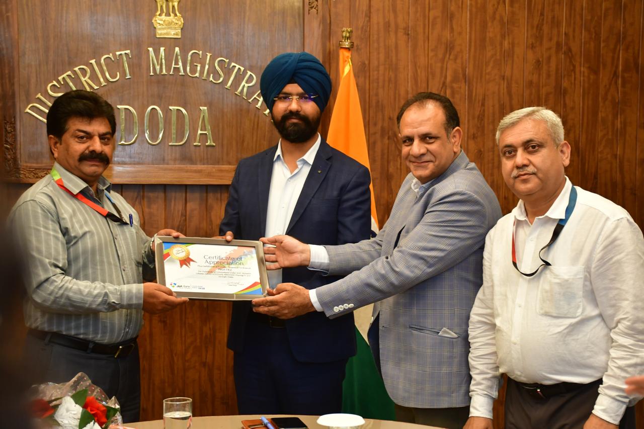 J&K Bank branches felicitated for outstanding implementation of go…
